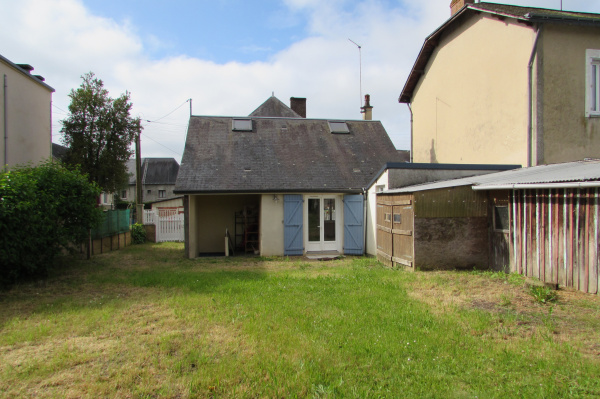 Offres de location Maison de village Le Lude 72800