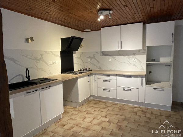 Offres de location Maison de village La Chapelle-aux-Choux 72800