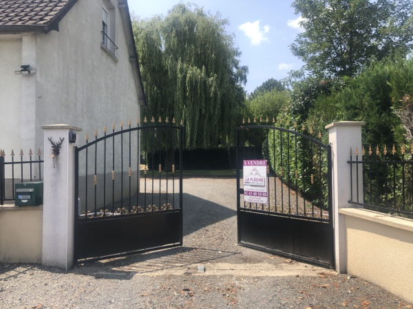 Offres de vente Maison de village La Chapelle-d'Aligné 72300
