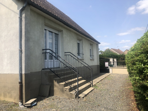 Offres de vente Maison de village La Chapelle-d'Aligné 72300