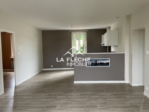 Offres de location Appartement Clermont-Créans 72200
